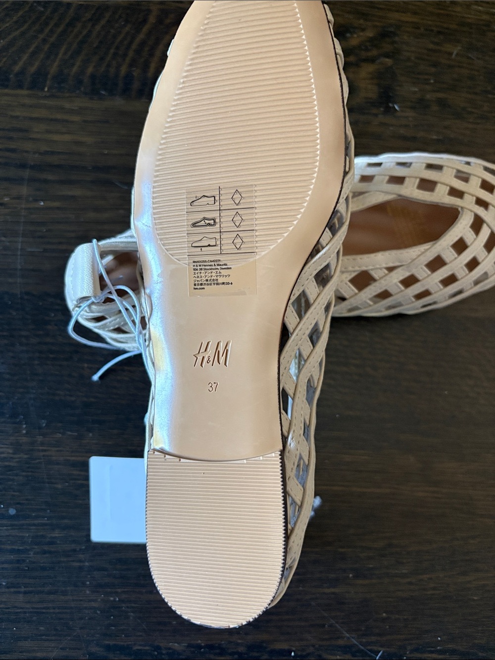 H&M Cream Woven Ballet Flats - Picture 3 of 4